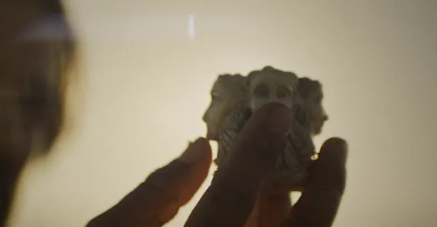 Read 'Artifact War: Relics Under Fire'